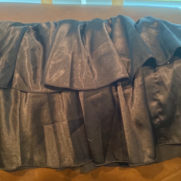 Skirt - Picture 4 of 5